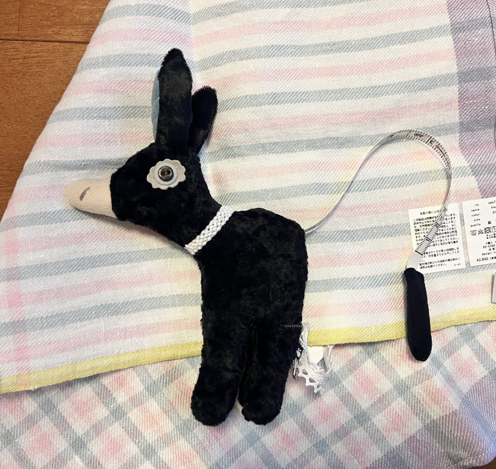 ミナ ペルホネンの可愛すぎるメジャー「ロバコーン」使用レビュー！種類や魅力を徹底解説